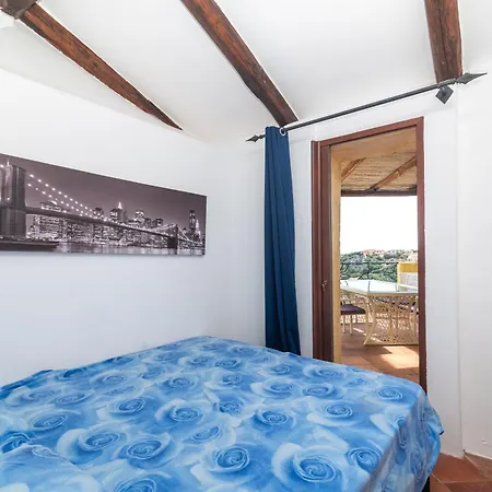 Casa Esmeralda شقة *